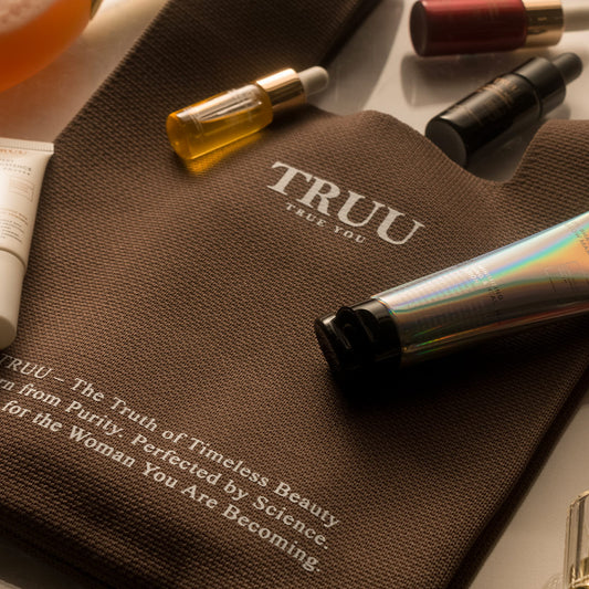 TRUU Mocha Mousse Knit Bag